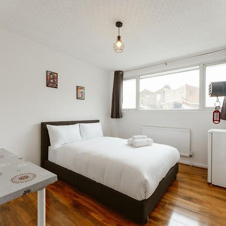 Canningtown Double Rooms - 20 Лондон Экстерьер фото