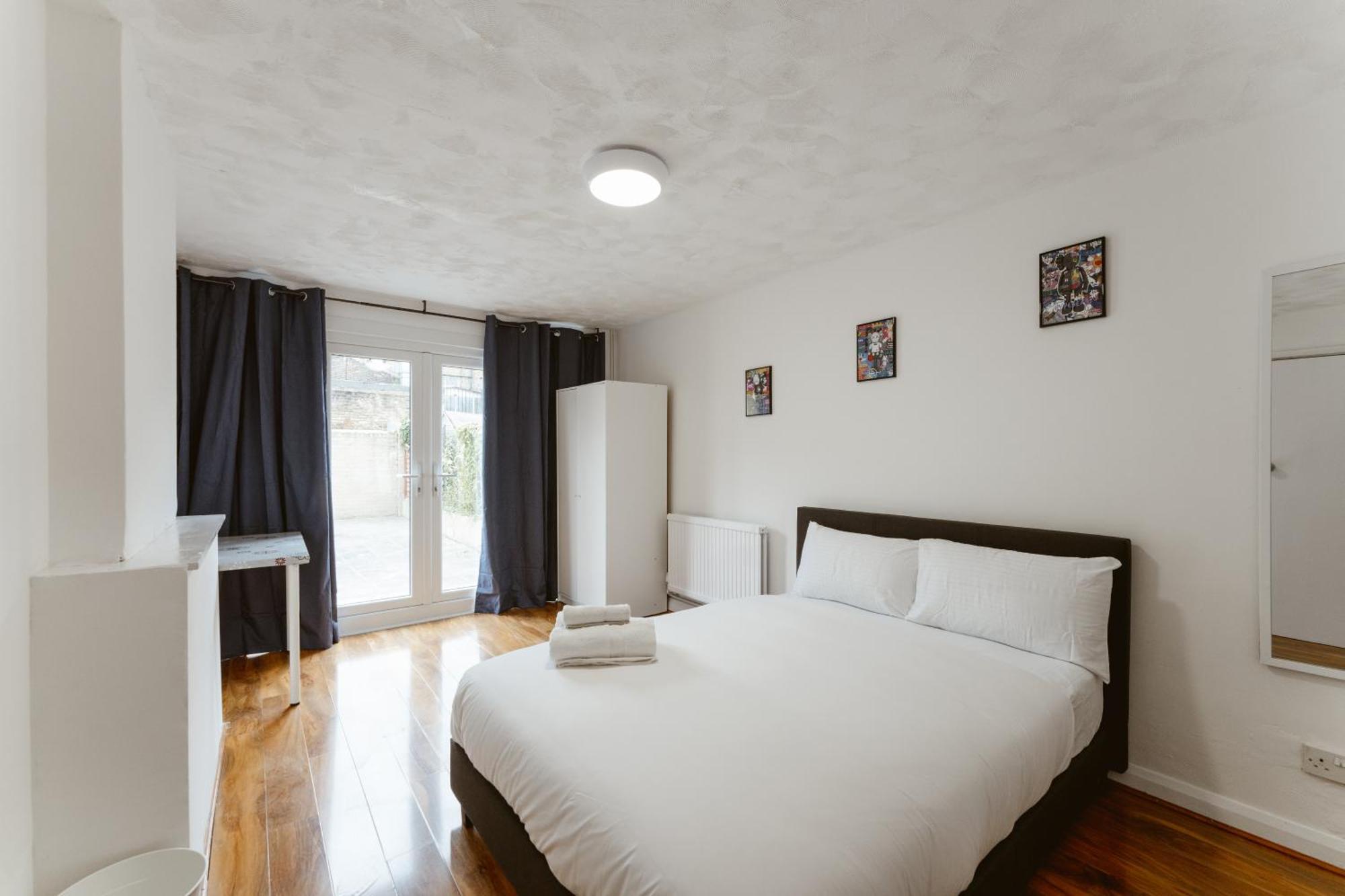 Canningtown Double Rooms - 20 Лондон Экстерьер фото
