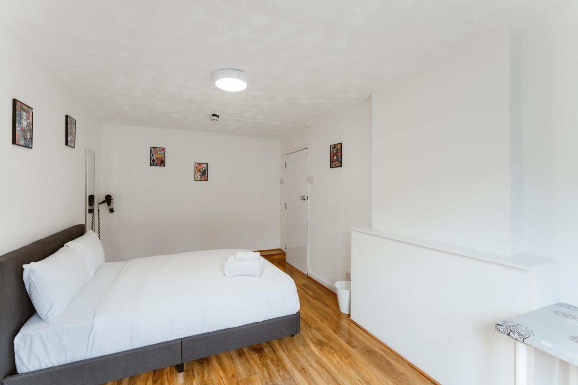 Canningtown Double Rooms - 20 Лондон Экстерьер фото