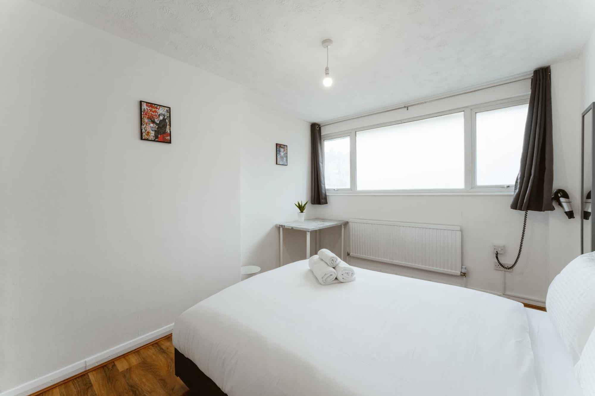Canningtown Double Rooms - 20 Лондон Экстерьер фото