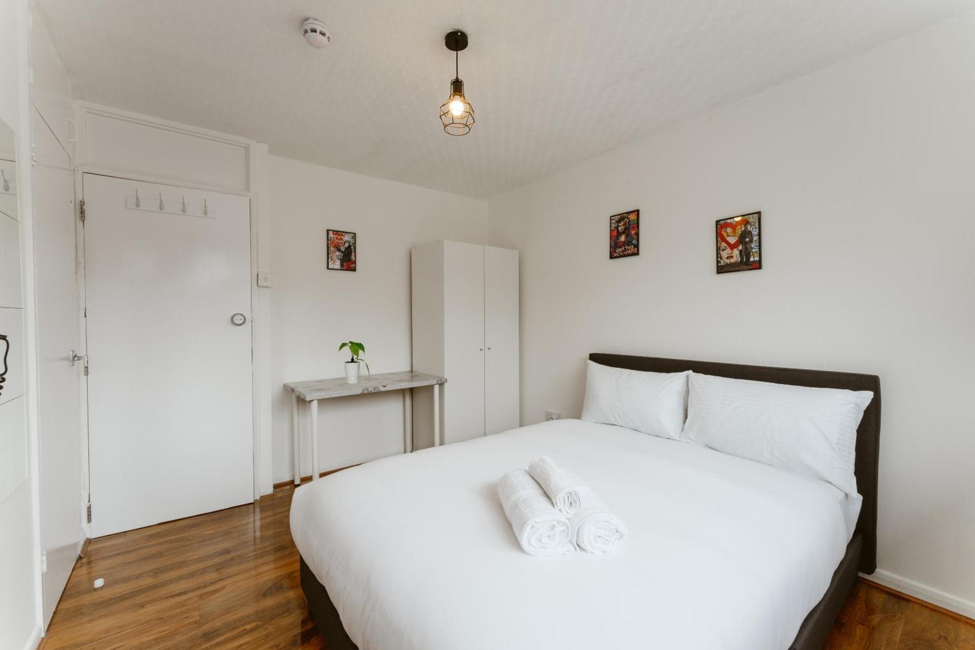 Canningtown Double Rooms - 20 Лондон Экстерьер фото